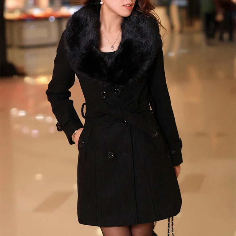 Elegant Coat with Faux Fur Collar | Perfect for Chic Occasions
