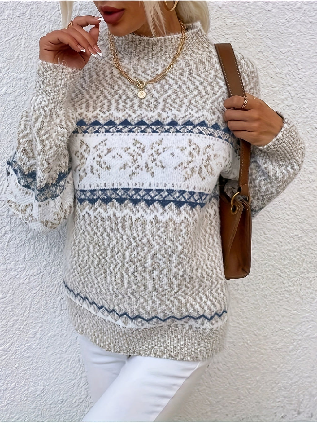 Winter Snowflake Sweater | Cozy Comfort for Cold Days